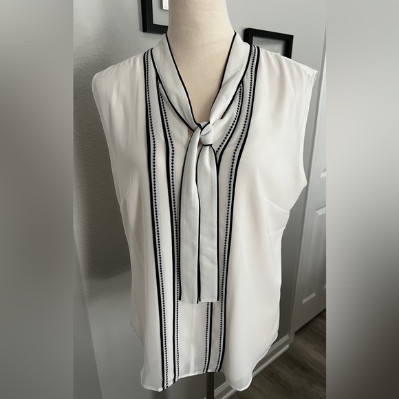 White House Black Market Tops - White House Black Market White Blouse with Black Accents